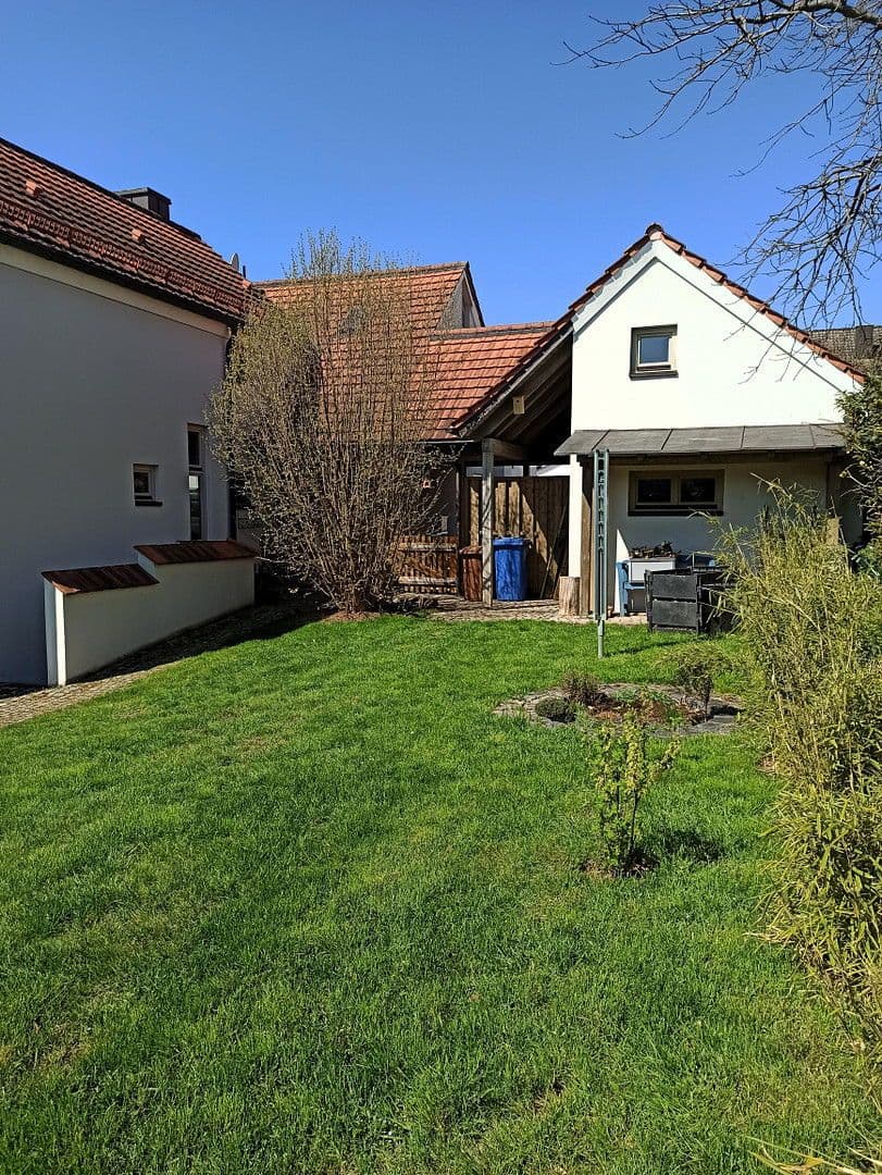Prodej domu 300 m², pozemek 971 m², Dietfurt an der Altmühl, Bavorsko Prodej domu 300 m², pozemek 971 m², Dietfurt an der Altmühl, Bavorsko