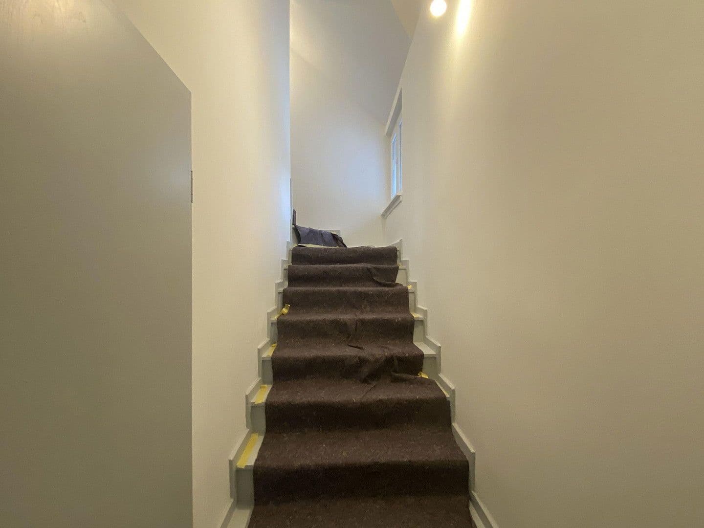 Prodej bytu 3+1 105 m², Schloßborner Straße 2, Frankfurt, Hessen Prodej bytu 3+1 105 m², Schloßborner Straße 2, Frankfurt, Hessen