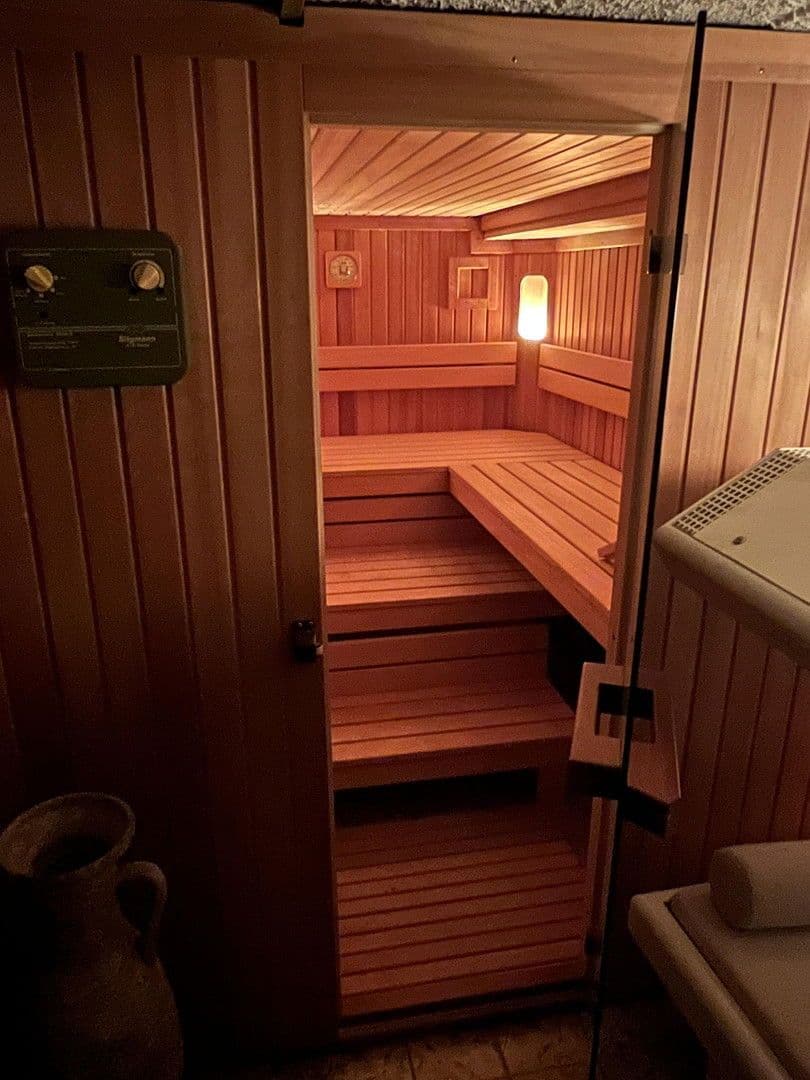 Pronájem domu 161 m², pozemek 1.000 m², Hamburg, Hamburg Pronájem domu 161 m², pozemek 1.000 m², Hamburg, Hamburg