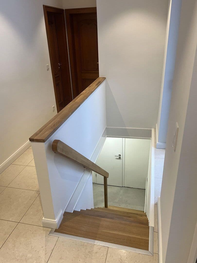 Pronájem domu 161 m², pozemek 1.000 m², Hamburg, Hamburg Pronájem domu 161 m², pozemek 1.000 m², Hamburg, Hamburg