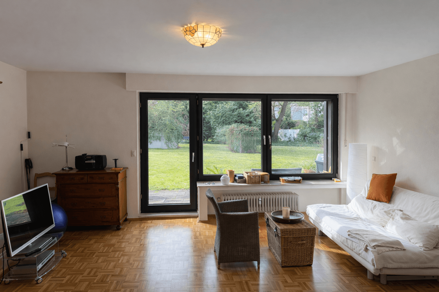 Pronájem bytu 2+1 68 m², Offenbachstr. 4, Bonn, Severní Porýní-Vestfálsko Pronájem bytu 2+1 68 m², Offenbachstr. 4, Bonn, Severní Porýní-Vestfálsko