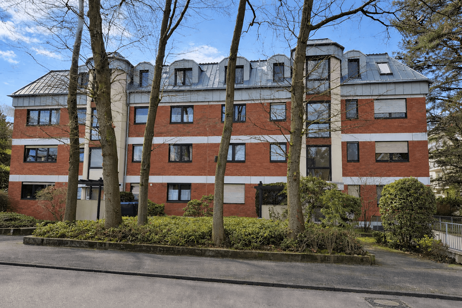 Pronájem bytu 2+1 68 m², Offenbachstr. 4, Bonn, Severní Porýní-Vestfálsko Pronájem bytu 2+1 68 m², Offenbachstr. 4, Bonn, Severní Porýní-Vestfálsko