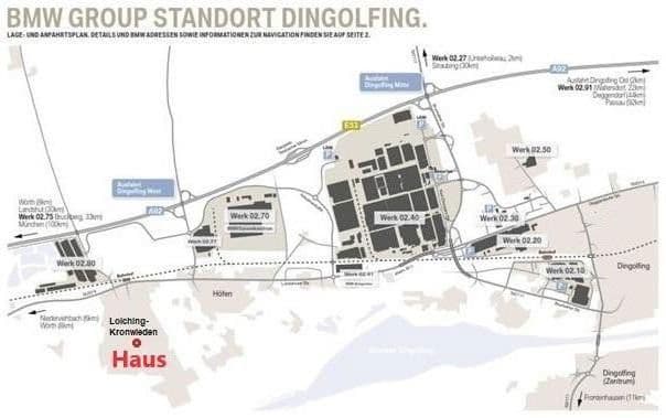 Prodej domu 303 m², pozemek 1.035 m², Bürgermeister-Huber-Straße 21, Loiching, Bavorsko Prodej domu 303 m², pozemek 1.035 m², Bürgermeister-Huber-Straße 21, Loiching, Bavorsko