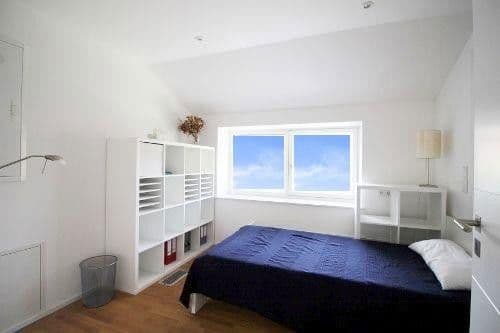 Prodej domu 303 m², pozemek 1.035 m², Bürgermeister-Huber-Straße 21, Loiching, Bavorsko Prodej domu 303 m², pozemek 1.035 m², Bürgermeister-Huber-Straße 21, Loiching, Bavorsko