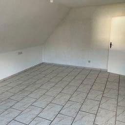 Prodej bytu 6+1 120 m², Bergweg 1a, Saarbrücken, Země Sársko Prodej bytu 6+1 120 m², Bergweg 1a, Saarbrücken, Země Sársko