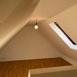 Prodej bytu 6+1 120 m², Bergweg 1a, Saarbrücken, Země Sársko Prodej bytu 6+1 120 m², Bergweg 1a, Saarbrücken, Země Sársko