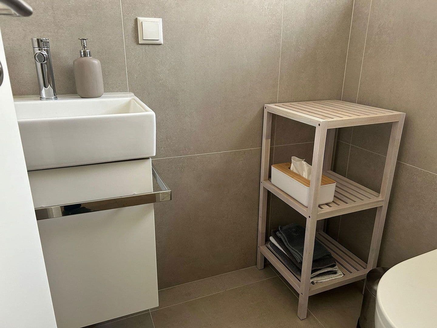 Pronájem bytu 4+1 106 m², Kennedystraße 96, Maintal, Hessen Pronájem bytu 4+1 106 m², Kennedystraße 96, Maintal, Hessen