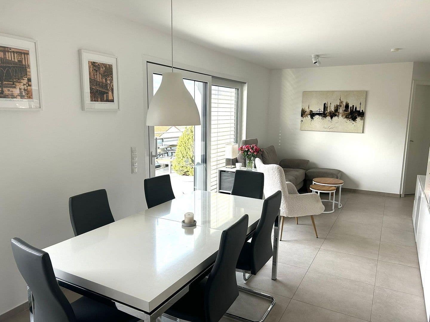 Pronájem bytu 4+1 106 m², Kennedystraße 96, Maintal, Hessen Pronájem bytu 4+1 106 m², Kennedystraße 96, Maintal, Hessen