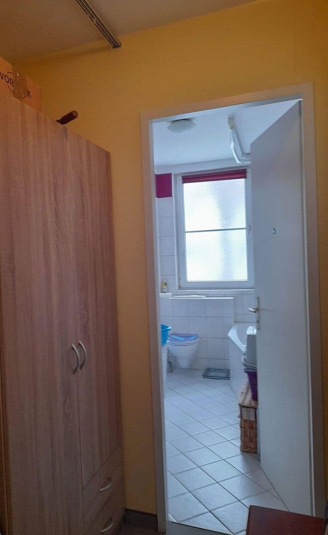 Pronájem bytu 2+1 60 m², Oststraße 15, Cottbus, Braniborsko Pronájem bytu 2+1 60 m², Oststraße 15, Cottbus, Braniborsko