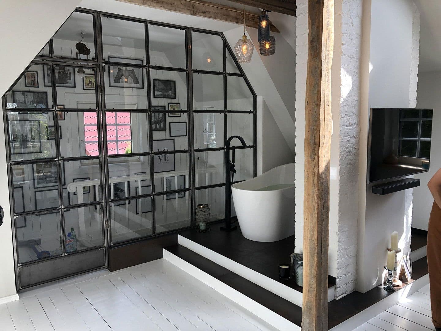 Prodej domu 132 m², pozemek 888 m², Berlin, Berlín Prodej domu 132 m², pozemek 888 m², Berlin, Berlín