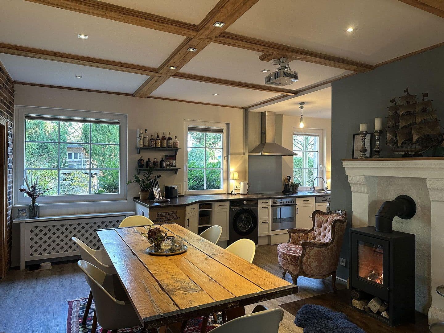 Prodej domu 132 m², pozemek 888 m², Berlin, Berlín Prodej domu 132 m², pozemek 888 m², Berlin, Berlín