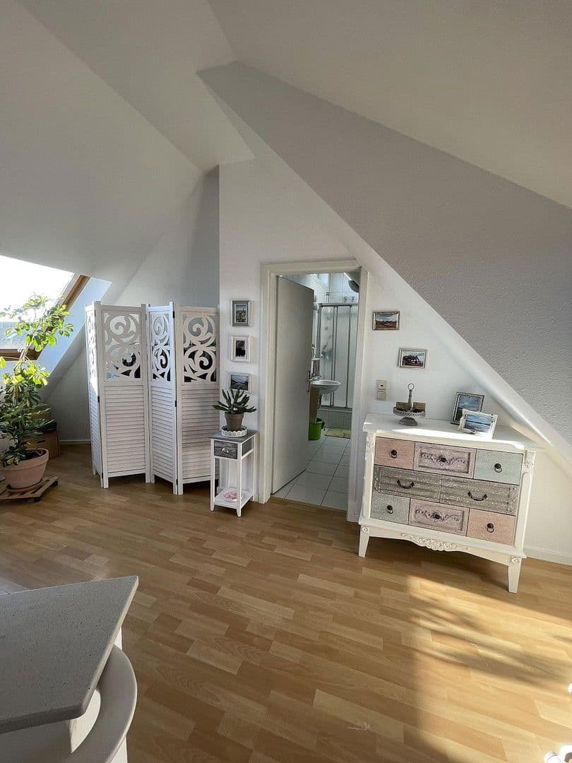 Prodej bytu 3+1 92 m², Rosbach v. d. Höhe, Hessen Prodej bytu 3+1 92 m², Rosbach v. d. Höhe, Hessen