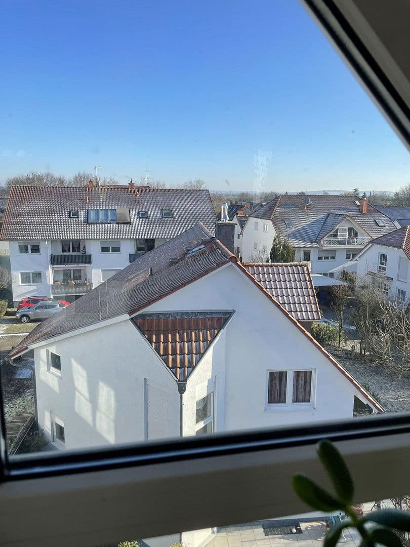 Prodej bytu 3+1 92 m², Rosbach v. d. Höhe, Hessen Prodej bytu 3+1 92 m², Rosbach v. d. Höhe, Hessen