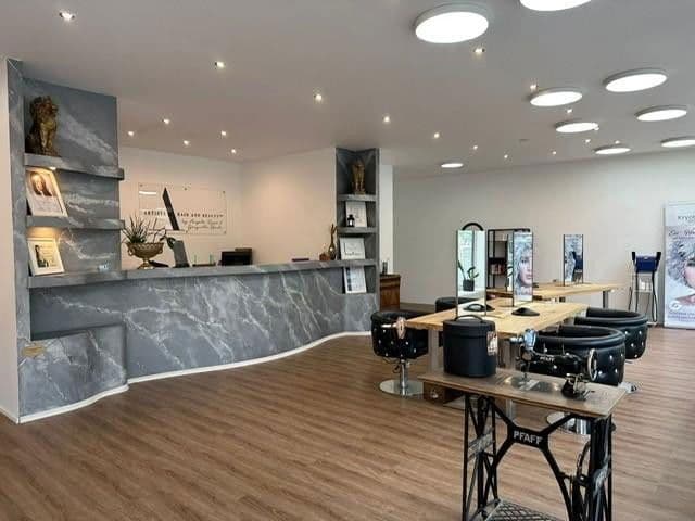 Pronájem kanceláře 111 m², Singen (Hohentwiel), Bádensko-Württembersko Pronájem kanceláře 111 m², Singen (Hohentwiel), Bádensko-Württembersko