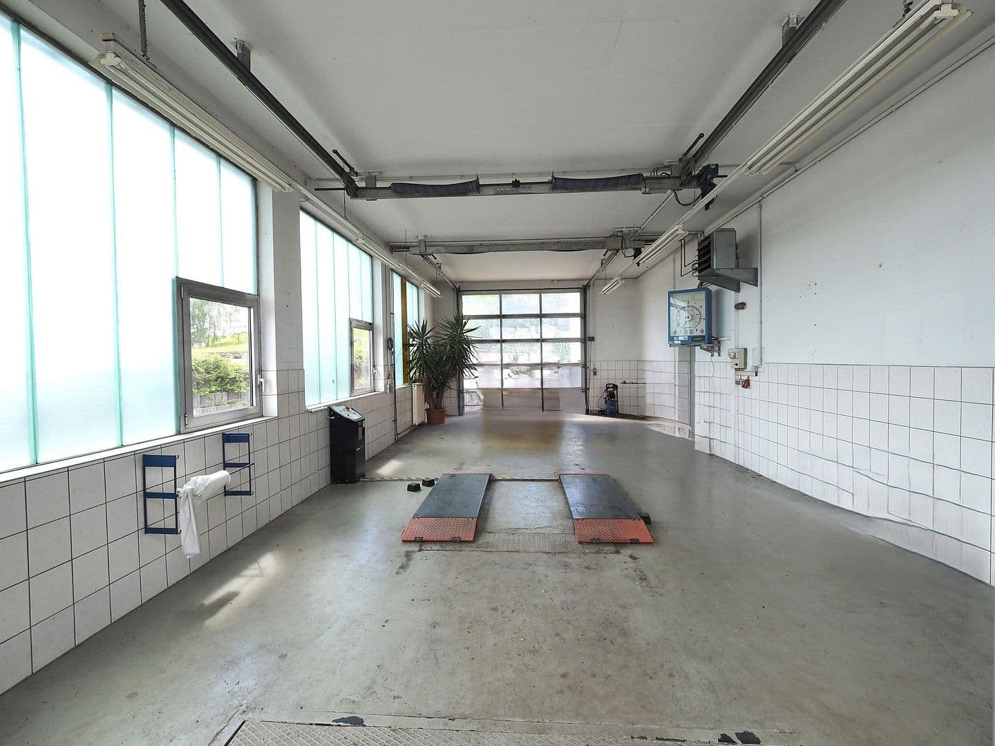 Prodej nebytového prostoru 4.213 m², Colditzer Straße 16, Rochlitz, Sasko Prodej nebytového prostoru 4.213 m², Colditzer Straße 16, Rochlitz, Sasko