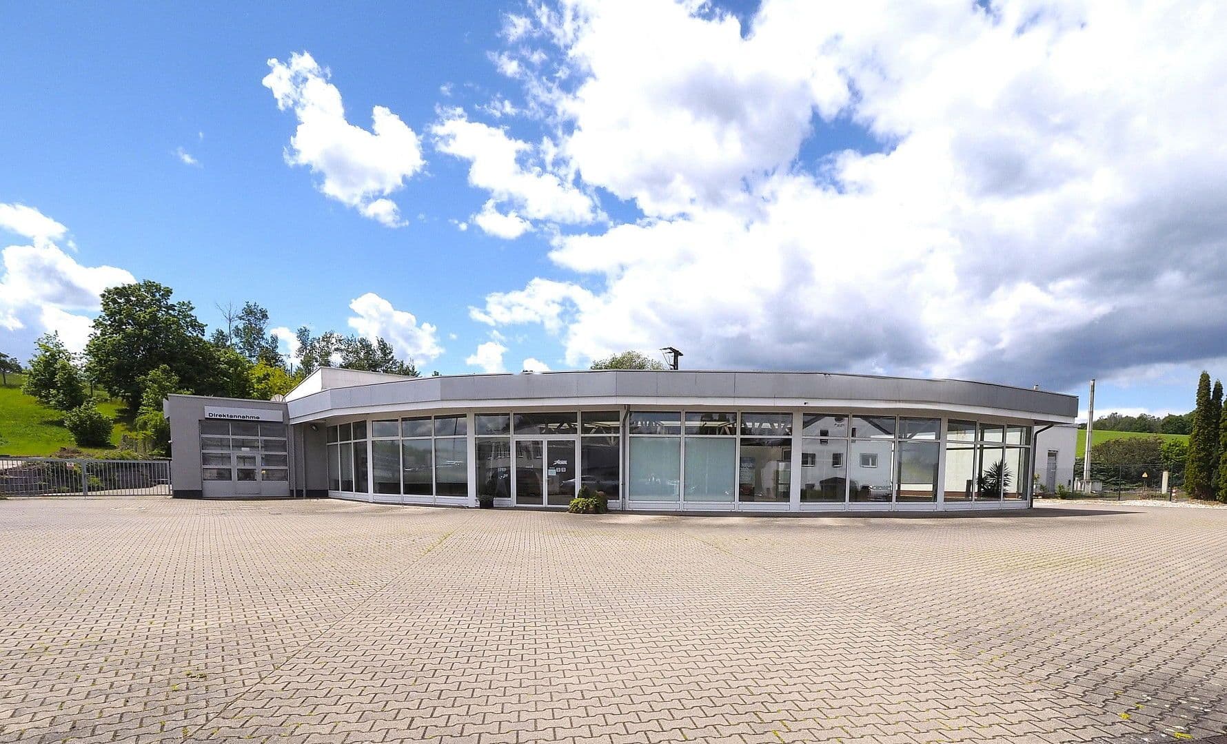 Prodej nebytového prostoru 4.213 m², Colditzer Straße 16, Rochlitz, Sasko Prodej nebytového prostoru 4.213 m², Colditzer Straße 16, Rochlitz, Sasko