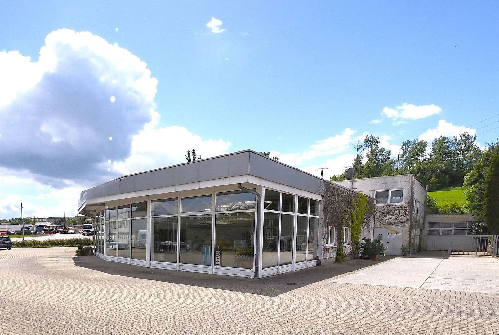 Prodej nebytového prostoru 4.213 m², Colditzer Straße 16, Rochlitz, Sasko Prodej nebytového prostoru 4.213 m², Colditzer Straße 16, Rochlitz, Sasko