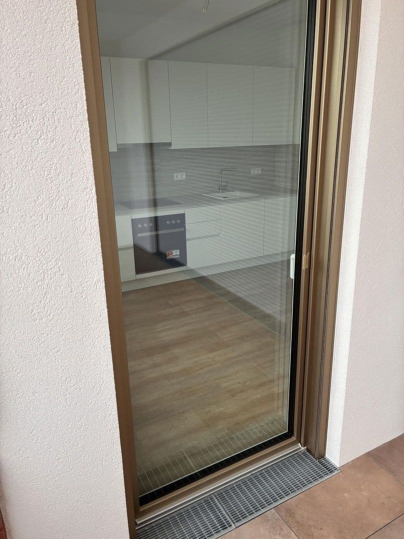 Pronájem bytu 2+1 66 m², Von-der-Decken-Str. 16, Hannover, Dolní Sasko Pronájem bytu 2+1 66 m², Von-der-Decken-Str. 16, Hannover, Dolní Sasko