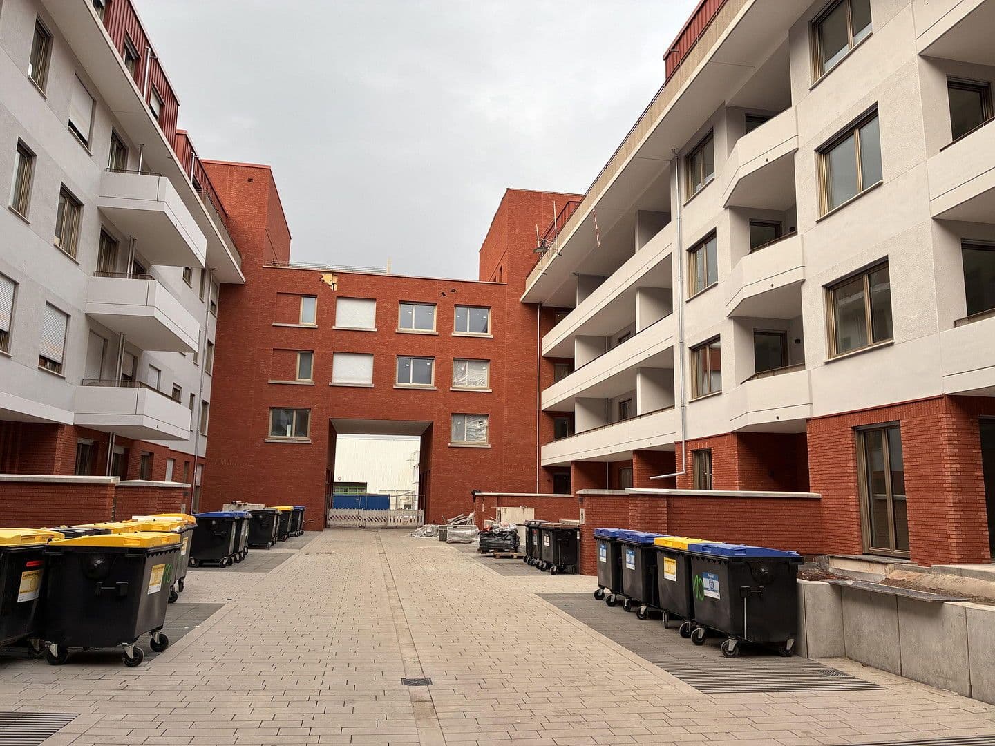 Pronájem bytu 2+1 66 m², Von-der-Decken-Str. 16, Hannover, Dolní Sasko Pronájem bytu 2+1 66 m², Von-der-Decken-Str. 16, Hannover, Dolní Sasko