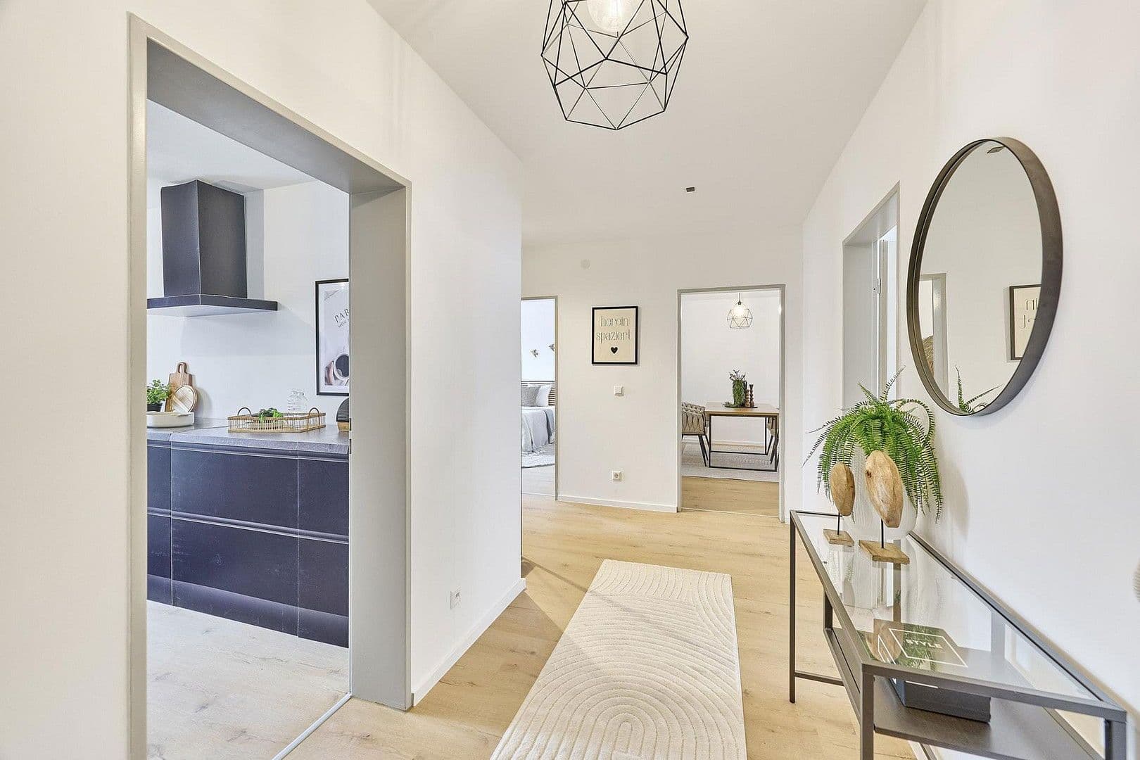 Prodej bytu 3+1 93 m², Mannheim, Bádensko-Württembersko Prodej bytu 3+1 93 m², Mannheim, Bádensko-Württembersko