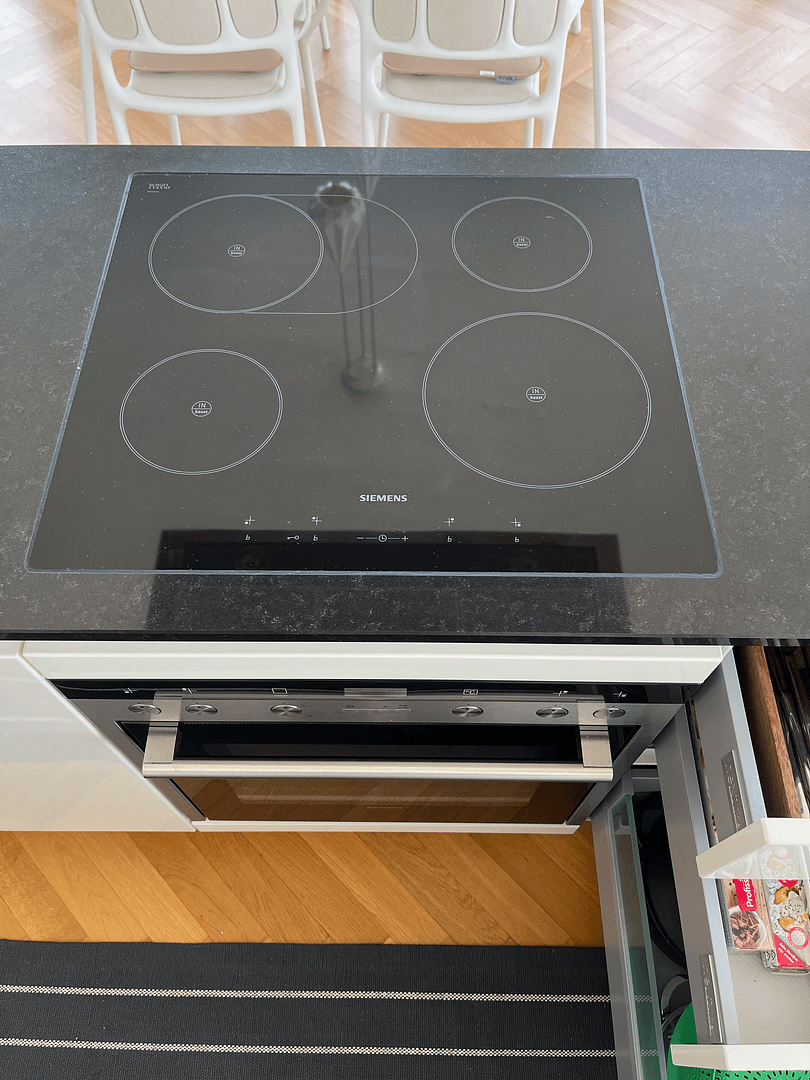 Pronájem bytu 3+1 120 m², Berlin, Berlín Pronájem bytu 3+1 120 m², Berlin, Berlín