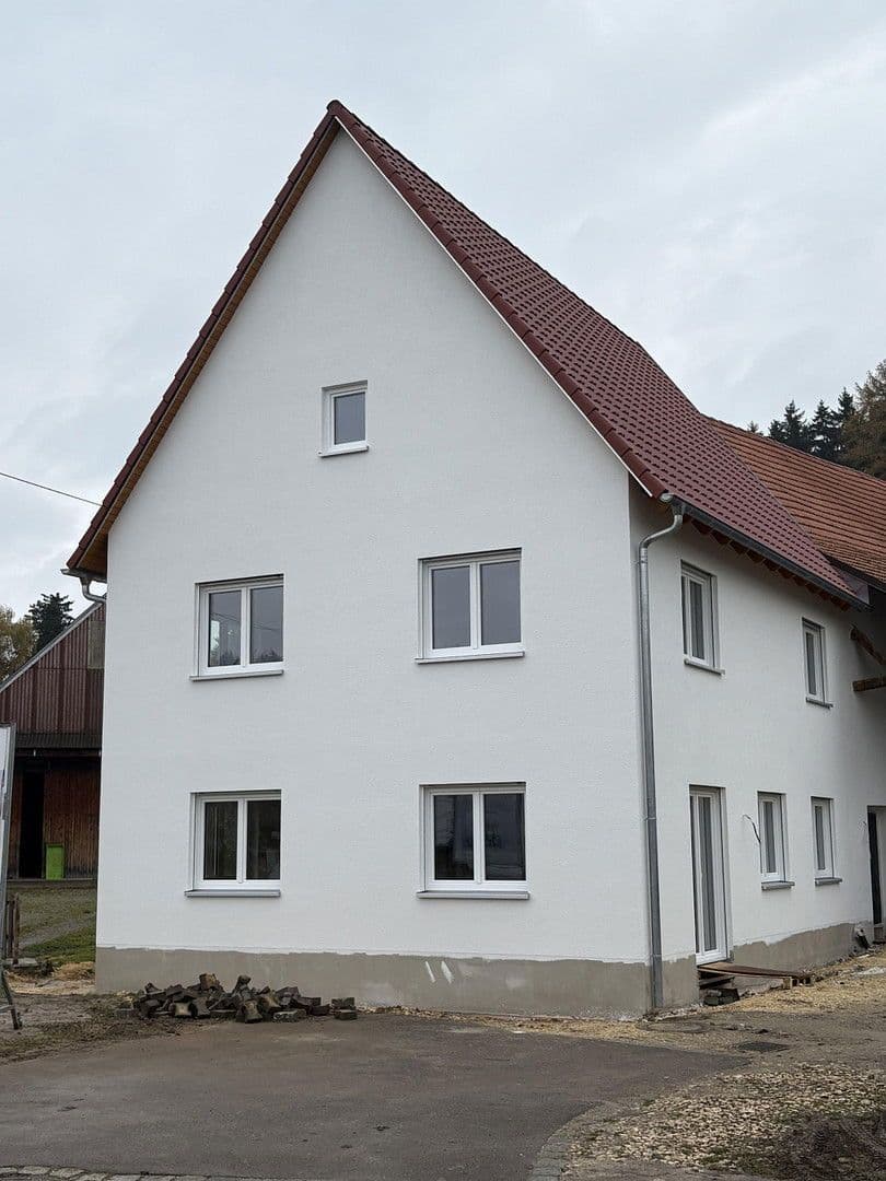Pronájem domu 135 m², pozemek 1.300 m², Dürrlauingen, Bavorsko Pronájem domu 135 m², pozemek 1.300 m², Dürrlauingen, Bavorsko