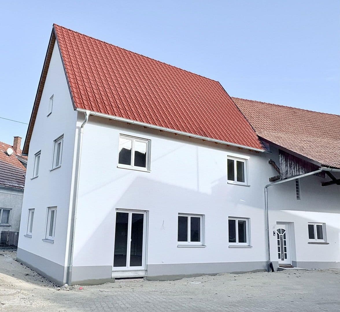 Pronájem domu 135 m², pozemek 1.300 m², Dürrlauingen, Bavorsko Pronájem domu 135 m², pozemek 1.300 m², Dürrlauingen, Bavorsko