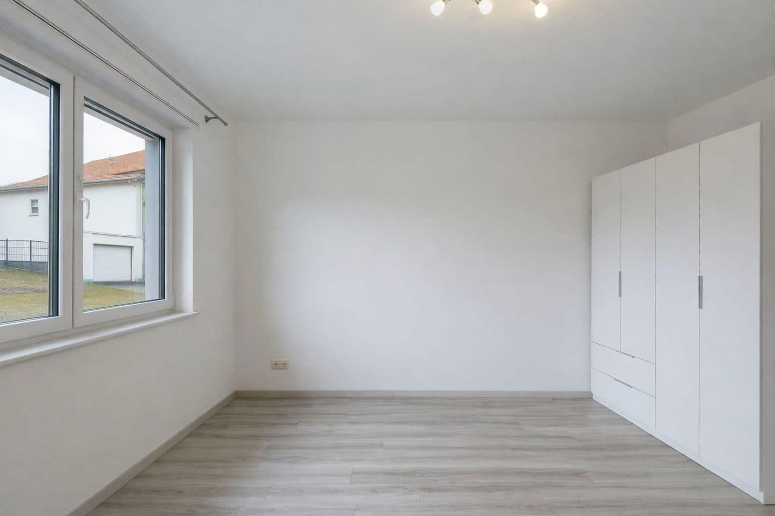 Prodej domu 182 m², pozemek 802 m², Konken, Porýní-Falc Prodej domu 182 m², pozemek 802 m², Konken, Porýní-Falc