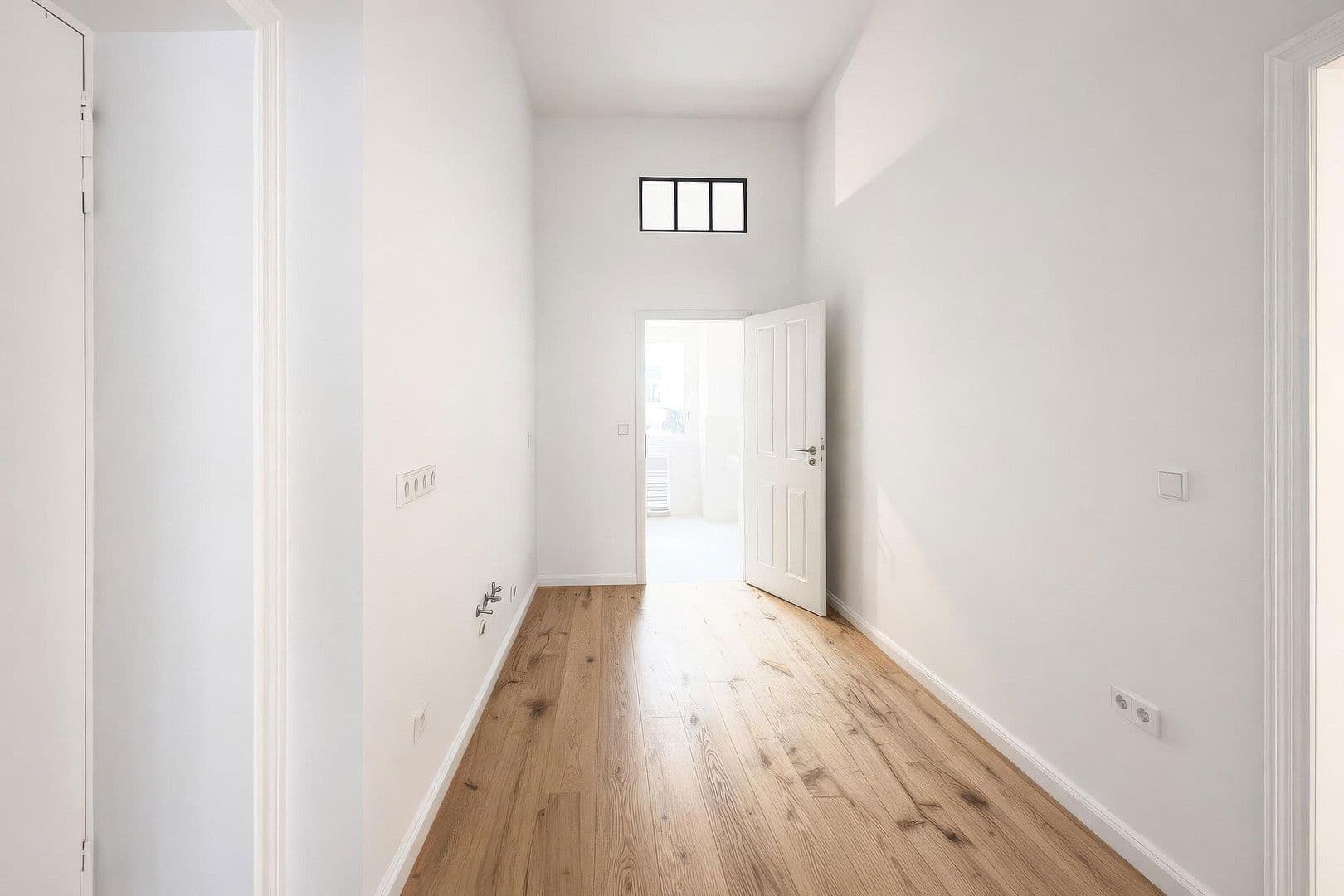 Prodej bytu 2+1 56 m², Zinzendorfstraße 4, Berlin, Berlín Prodej bytu 2+1 56 m², Zinzendorfstraße 4, Berlin, Berlín