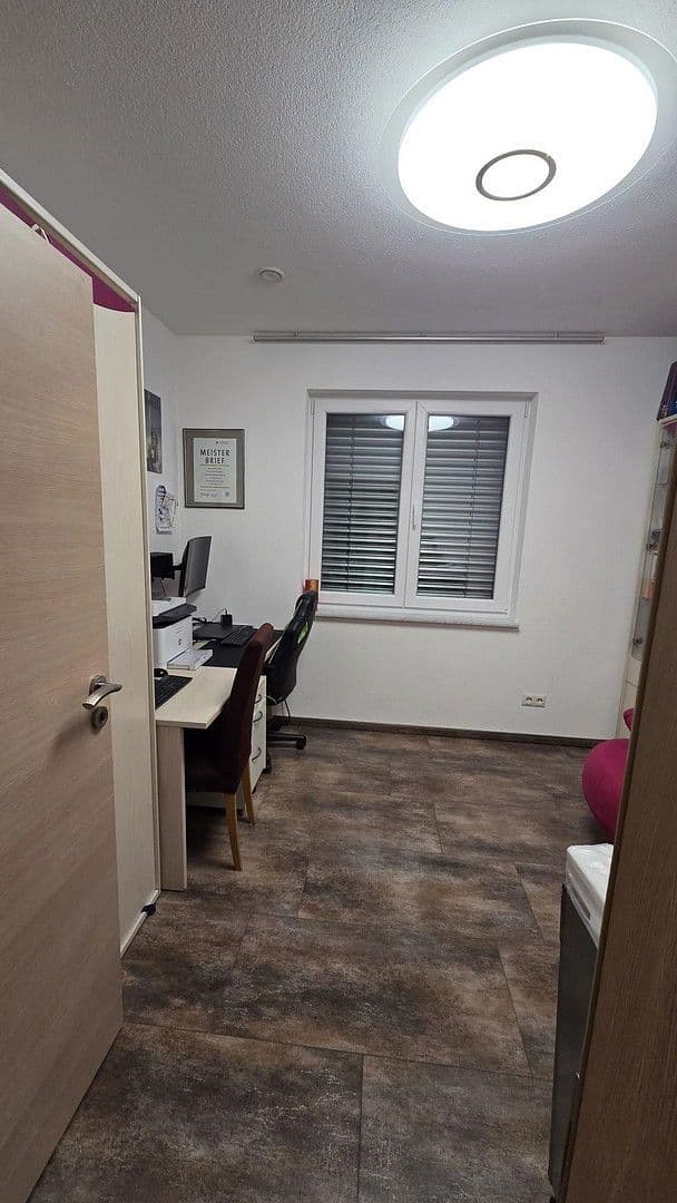 Prodej domu 150 m², pozemek 910 m², Künzelsau, Bádensko-Württembersko Prodej domu 150 m², pozemek 910 m², Künzelsau, Bádensko-Württembersko