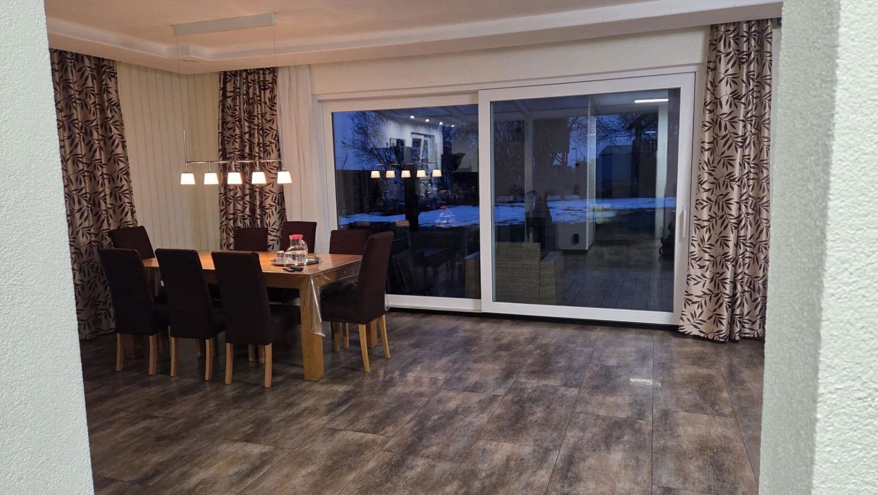 Prodej domu 150 m², pozemek 910 m², Künzelsau, Bádensko-Württembersko Prodej domu 150 m², pozemek 910 m², Künzelsau, Bádensko-Württembersko