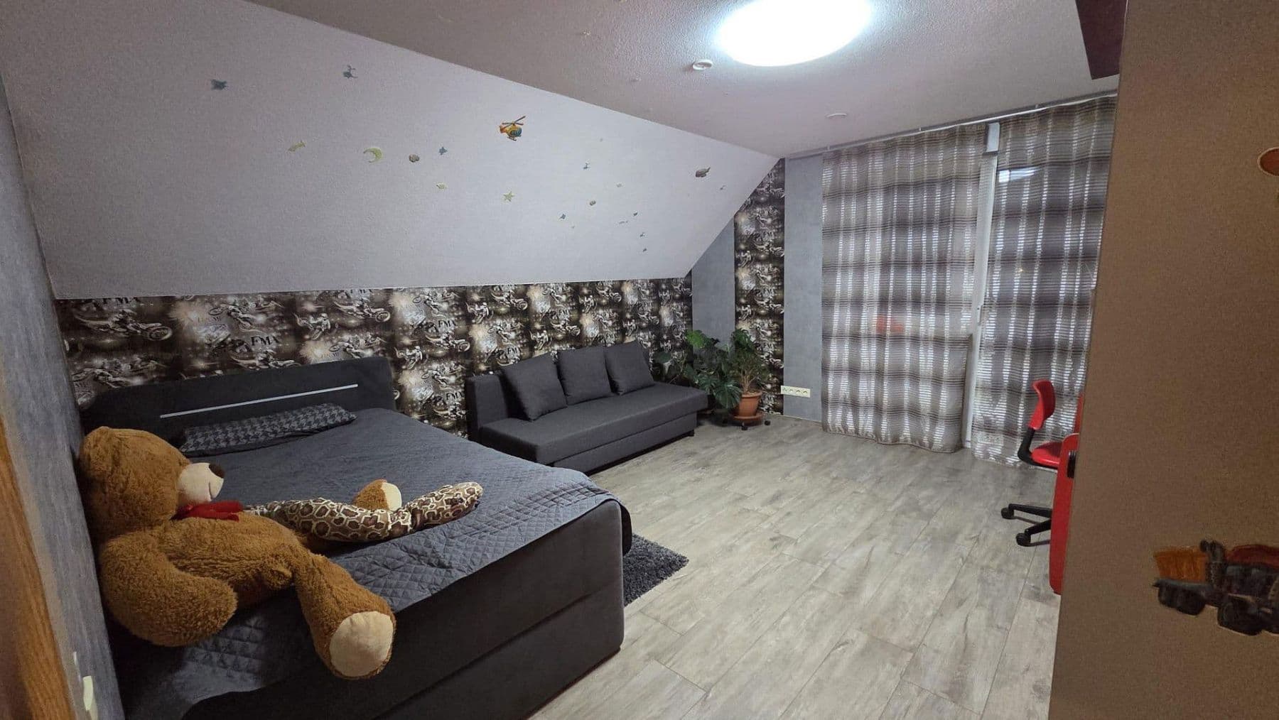 Prodej domu 150 m², pozemek 910 m², Künzelsau, Bádensko-Württembersko Prodej domu 150 m², pozemek 910 m², Künzelsau, Bádensko-Württembersko