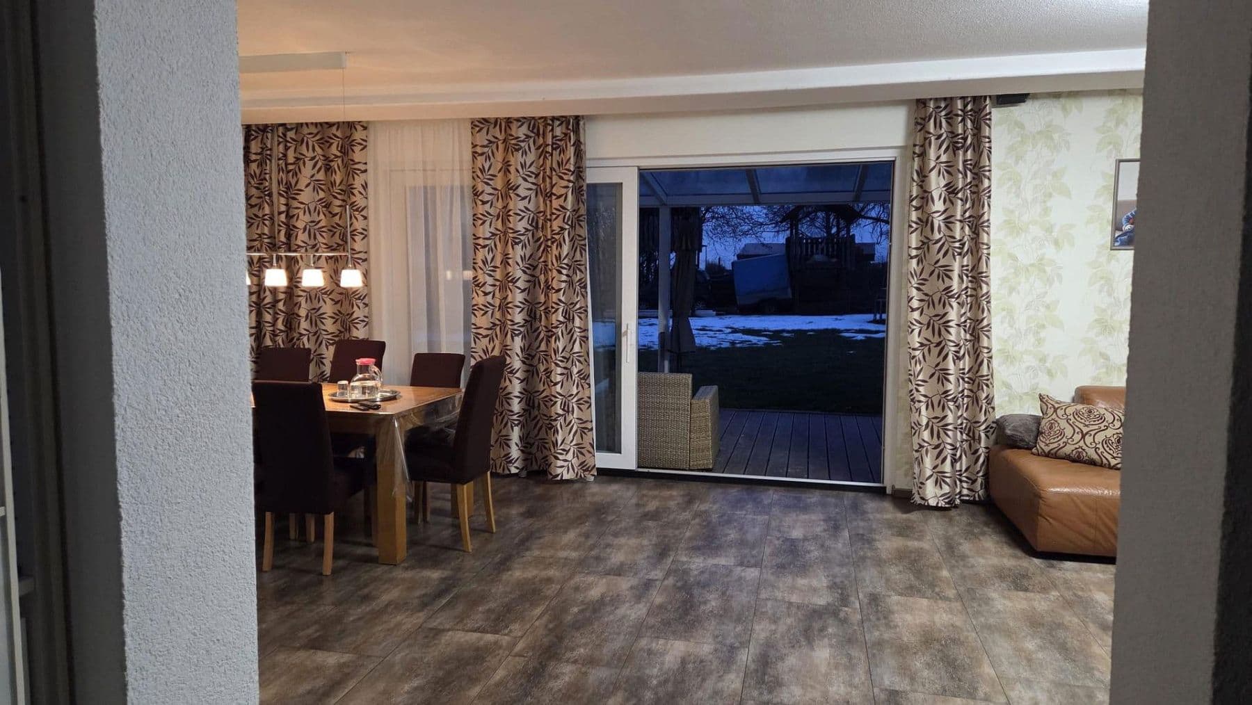 Prodej domu 150 m², pozemek 910 m², Künzelsau, Bádensko-Württembersko Prodej domu 150 m², pozemek 910 m², Künzelsau, Bádensko-Württembersko