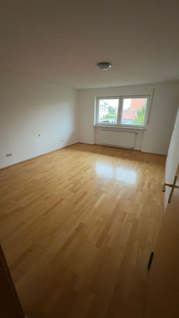 Prodej domu 240 m², pozemek 740 m², Bliensbacherstr. 19, Wertingen, Bavorsko Prodej domu 240 m², pozemek 740 m², Bliensbacherstr. 19, Wertingen, Bavorsko