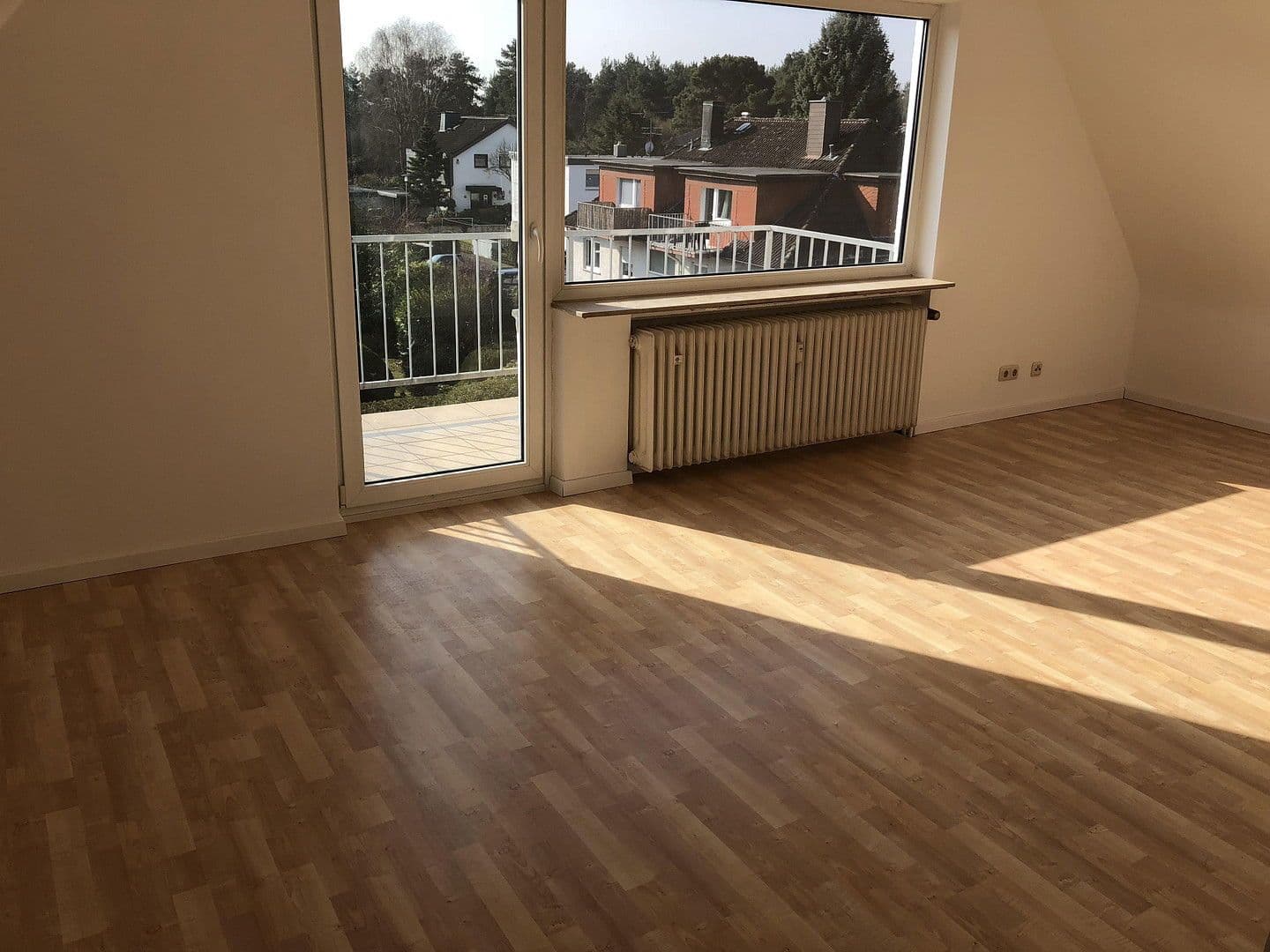 Pronájem bytu 3+1 62 m², Rödermark, Hessen Pronájem bytu 3+1 62 m², Rödermark, Hessen