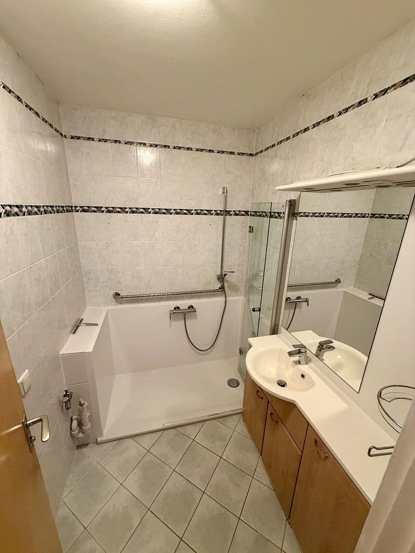 Prodej bytu 3+1 84 m², München, Bavorsko Prodej bytu 3+1 84 m², München, Bavorsko