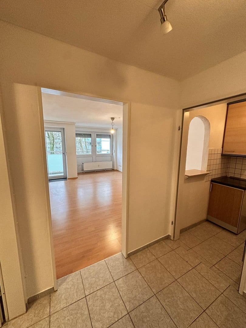 Pronájem bytu 2+1 42 m², Max-Planck-Straße 28, Straubing, Bavorsko Pronájem bytu 2+1 42 m², Max-Planck-Straße 28, Straubing, Bavorsko