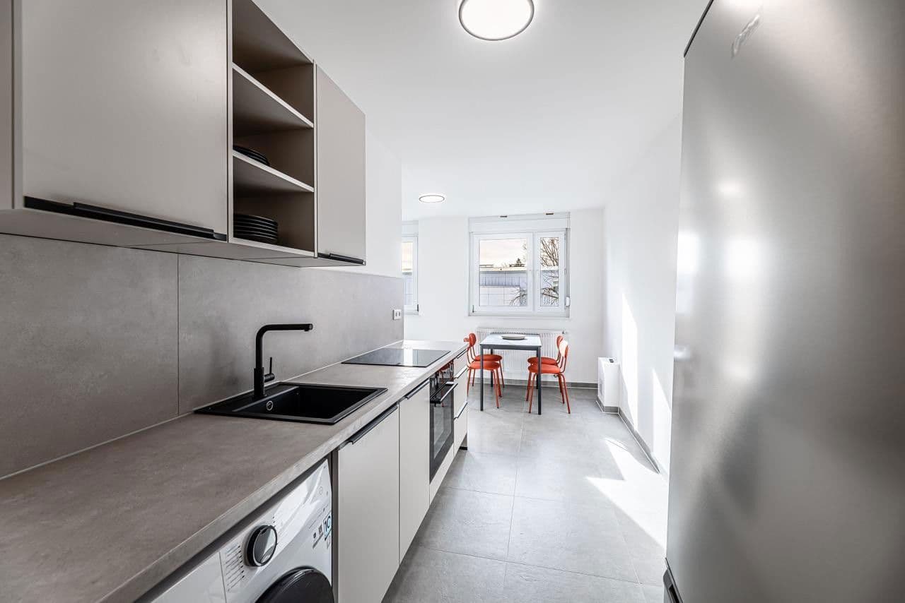 Pronájem bytu 1+1 15 m², Saturnweg 7, Nürnberg, Bavorsko Pronájem bytu 1+1 15 m², Saturnweg 7, Nürnberg, Bavorsko