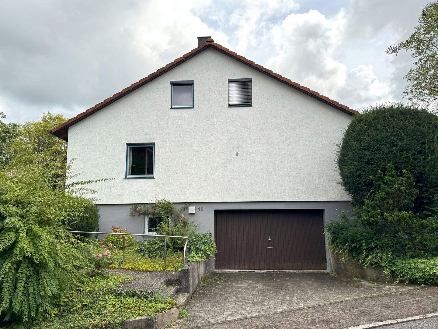 Prodej domu 125 m², pozemek 426 m², Großgartenweg 13, Murrhardt, Bádensko-Württembersko Prodej domu 125 m², pozemek 426 m², Großgartenweg 13, Murrhardt, Bádensko-Württembersko