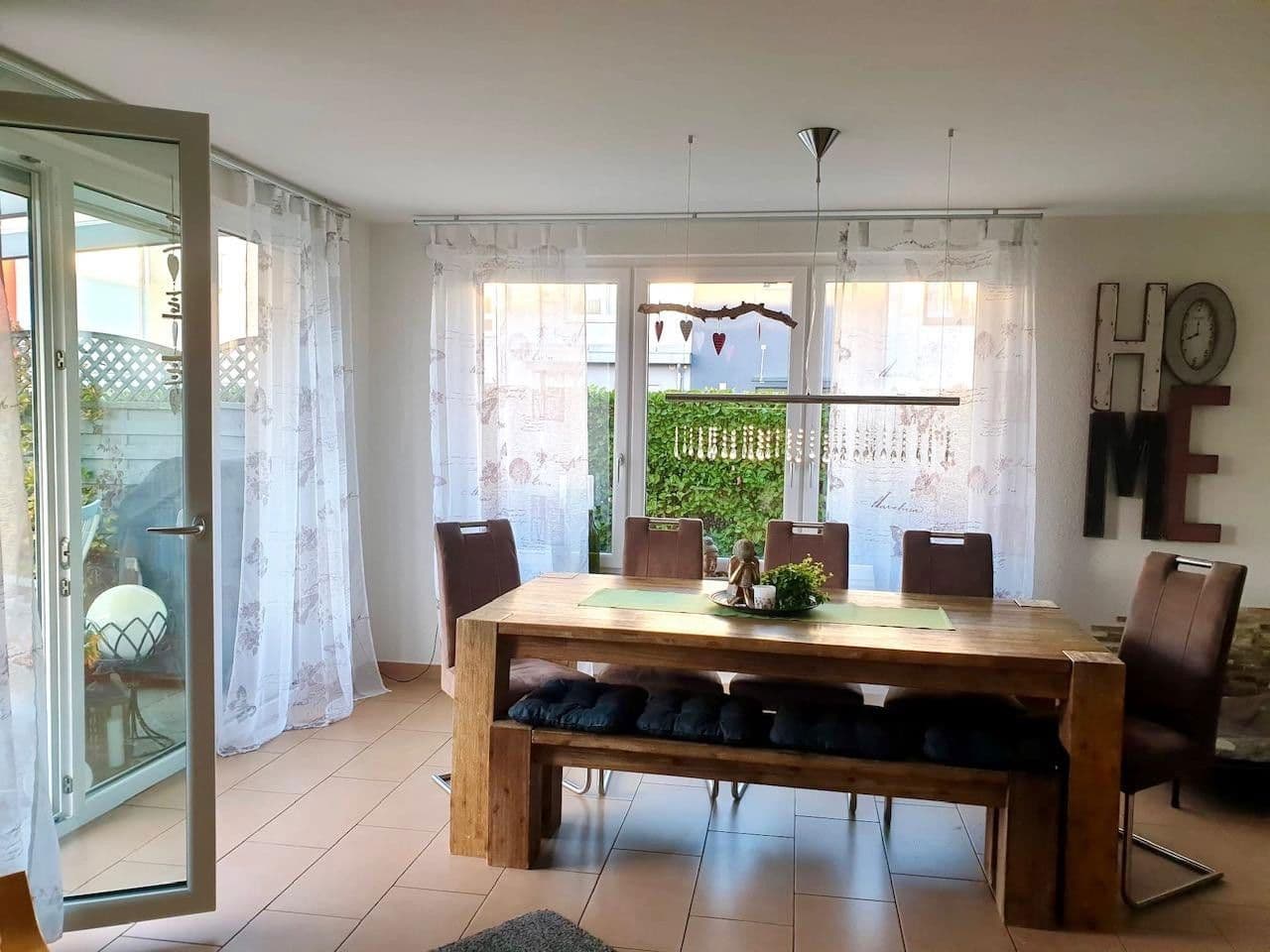 Prodej domu 220 m², pozemek 338 m², Baltmannsweiler, Bádensko-Württembersko Prodej domu 220 m², pozemek 338 m², Baltmannsweiler, Bádensko-Württembersko