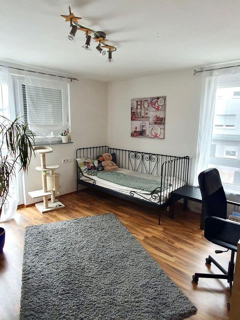 Prodej domu 220 m², pozemek 338 m², Baltmannsweiler, Bádensko-Württembersko Prodej domu 220 m², pozemek 338 m², Baltmannsweiler, Bádensko-Württembersko