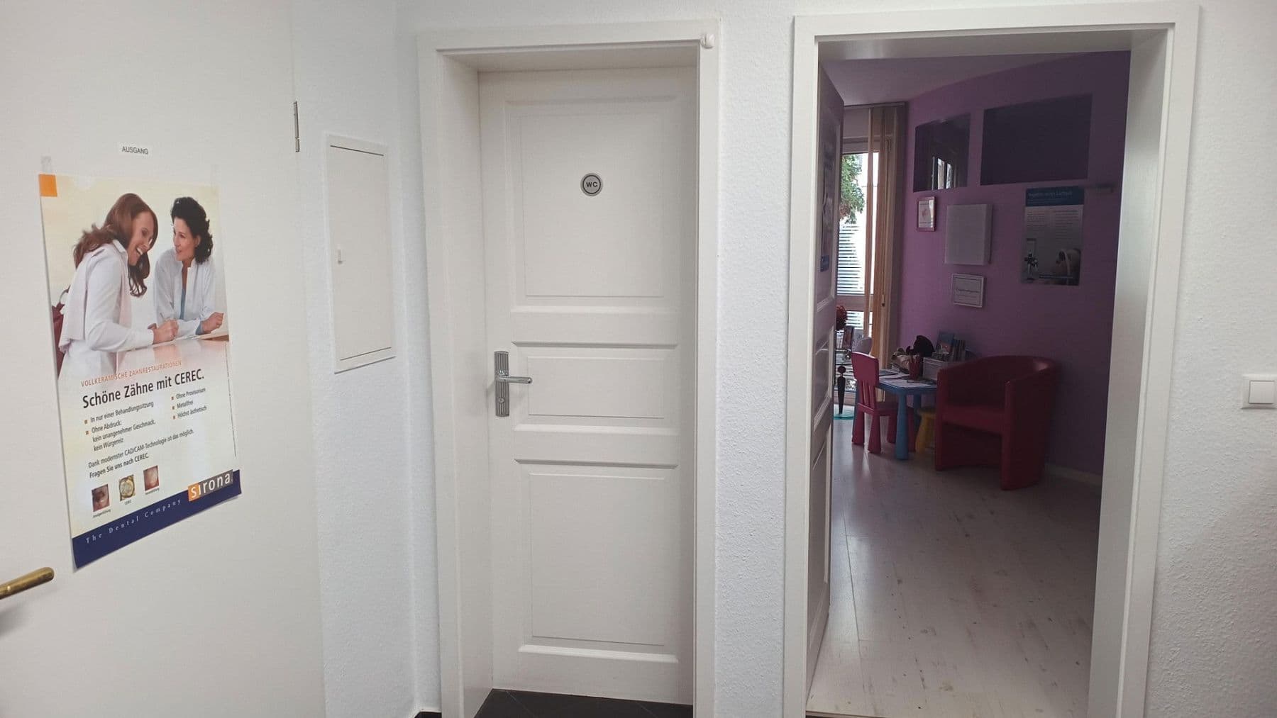 Pronájem kanceláře 100 m², Schlachtensee, Berlín Pronájem kanceláře 100 m², Schlachtensee, Berlín