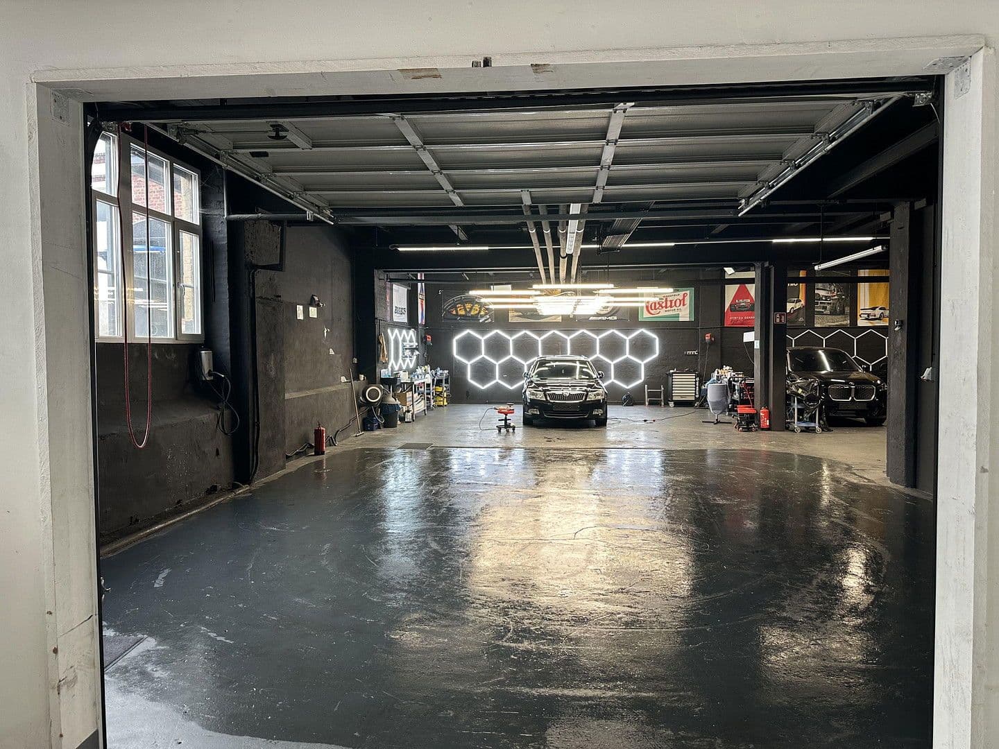 Pronájem nebytového prostoru 323 m², Wiescherstrasse 11b, Wuppertal, Severní Porýní-Vestfálsko Pronájem nebytového prostoru 323 m², Wiescherstrasse 11b, Wuppertal, Severní Porýní-Vestfálsko