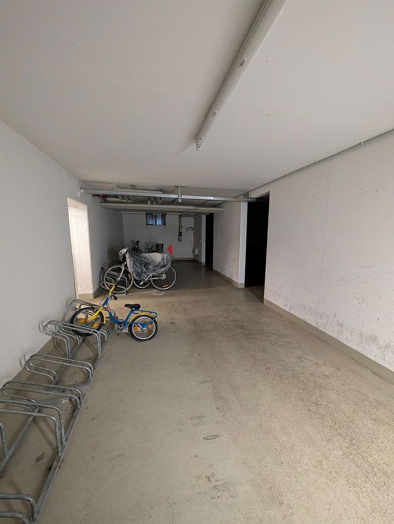 Pronájem bytu 5+1 104 m², Ingolstädter Straße 209, München, Bavorsko Pronájem bytu 5+1 104 m², Ingolstädter Straße 209, München, Bavorsko