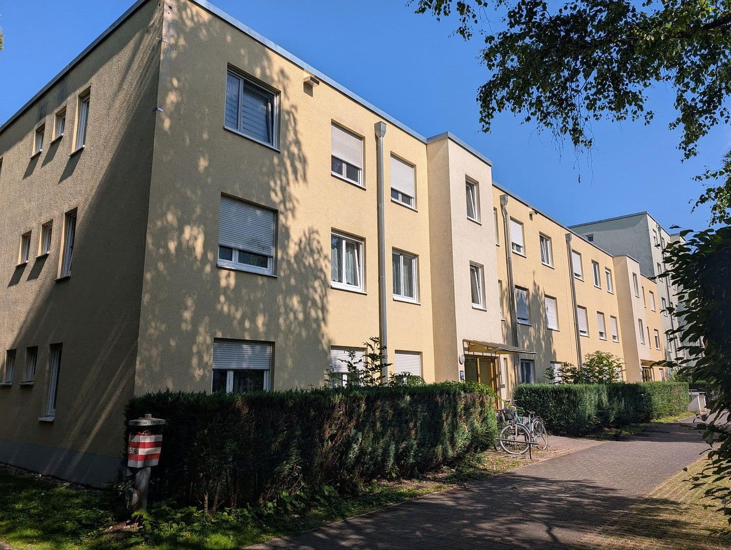 Pronájem bytu 5+1 104 m², Ingolstädter Straße 209, München, Bavorsko Pronájem bytu 5+1 104 m², Ingolstädter Straße 209, München, Bavorsko