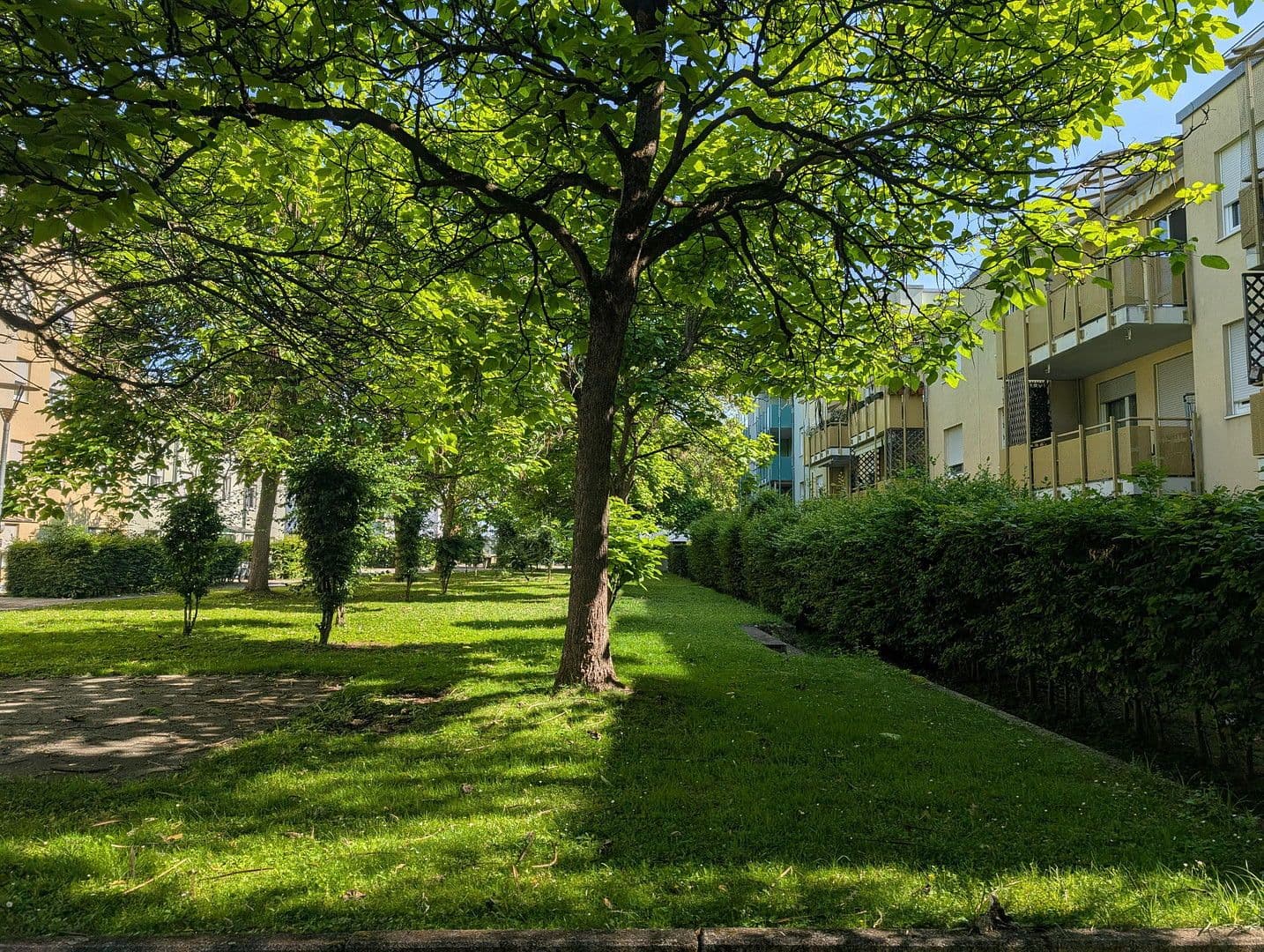 Pronájem bytu 5+1 104 m², Ingolstädter Straße 209, München, Bavorsko Pronájem bytu 5+1 104 m², Ingolstädter Straße 209, München, Bavorsko