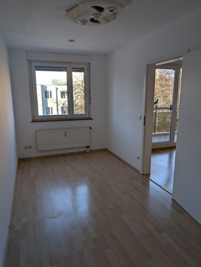 Pronájem bytu 5+1 104 m², Ingolstädter Straße 209, München, Bavorsko Pronájem bytu 5+1 104 m², Ingolstädter Straße 209, München, Bavorsko
