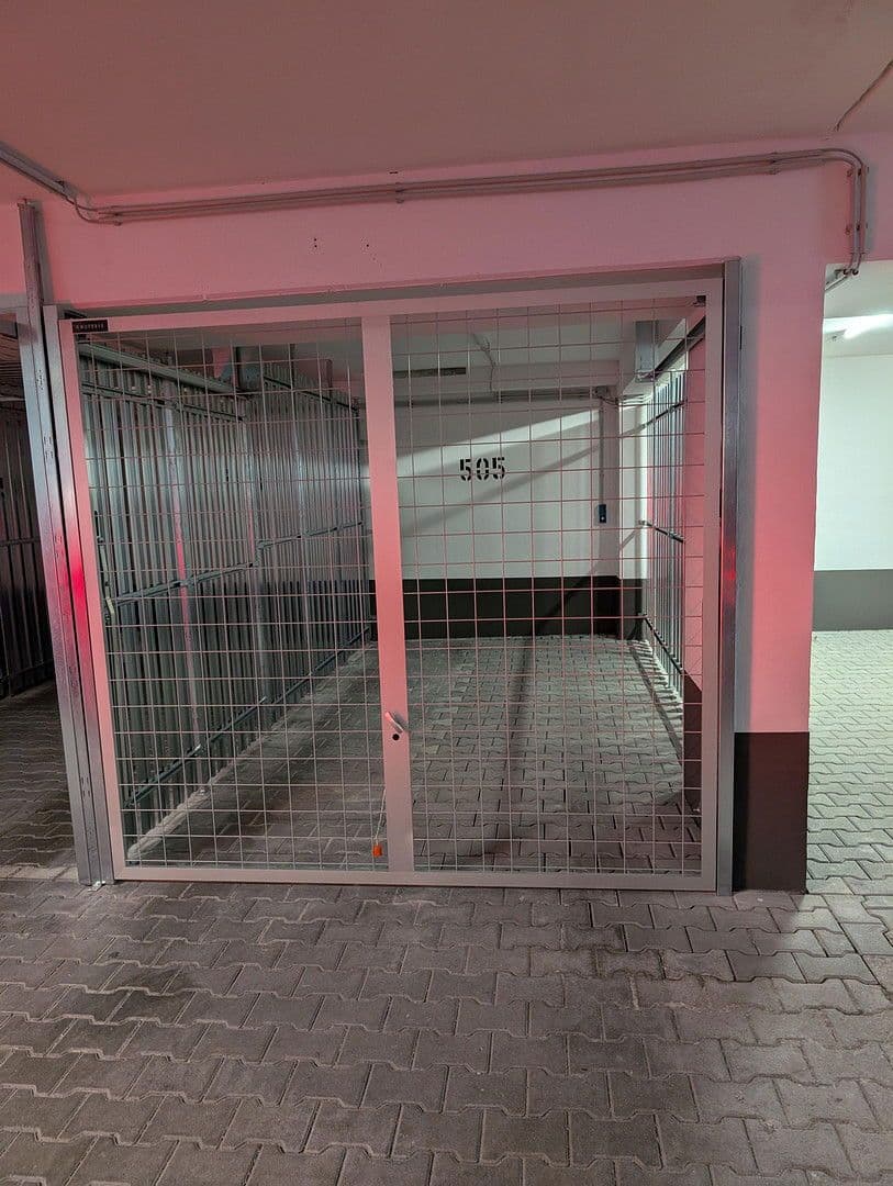 Pronájem bytu 5+1 104 m², Ingolstädter Straße 209, München, Bavorsko Pronájem bytu 5+1 104 m², Ingolstädter Straße 209, München, Bavorsko