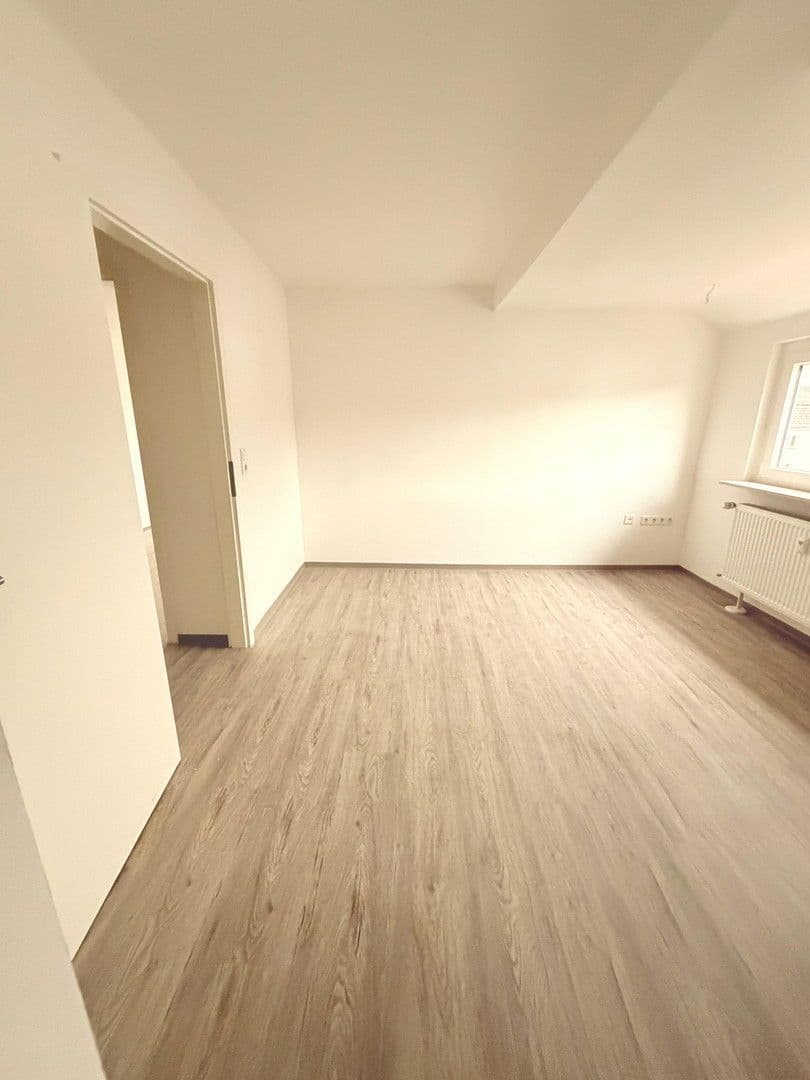 Pronájem bytu 4+kk 155 m², Hintere Dorfstraße 27, Sulzbach am Main, Bavorsko Pronájem bytu 4+kk 155 m², Hintere Dorfstraße 27, Sulzbach am Main, Bavorsko