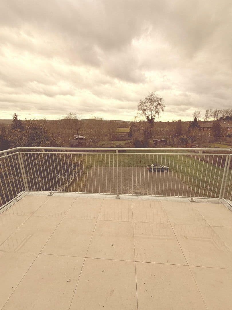 Pronájem bytu 4+kk 155 m², Hintere Dorfstraße 27, Sulzbach am Main, Bavorsko Pronájem bytu 4+kk 155 m², Hintere Dorfstraße 27, Sulzbach am Main, Bavorsko